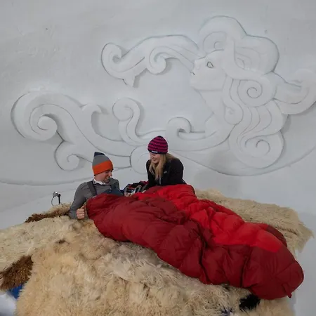Iglu-dorf Innsbruck Hotel